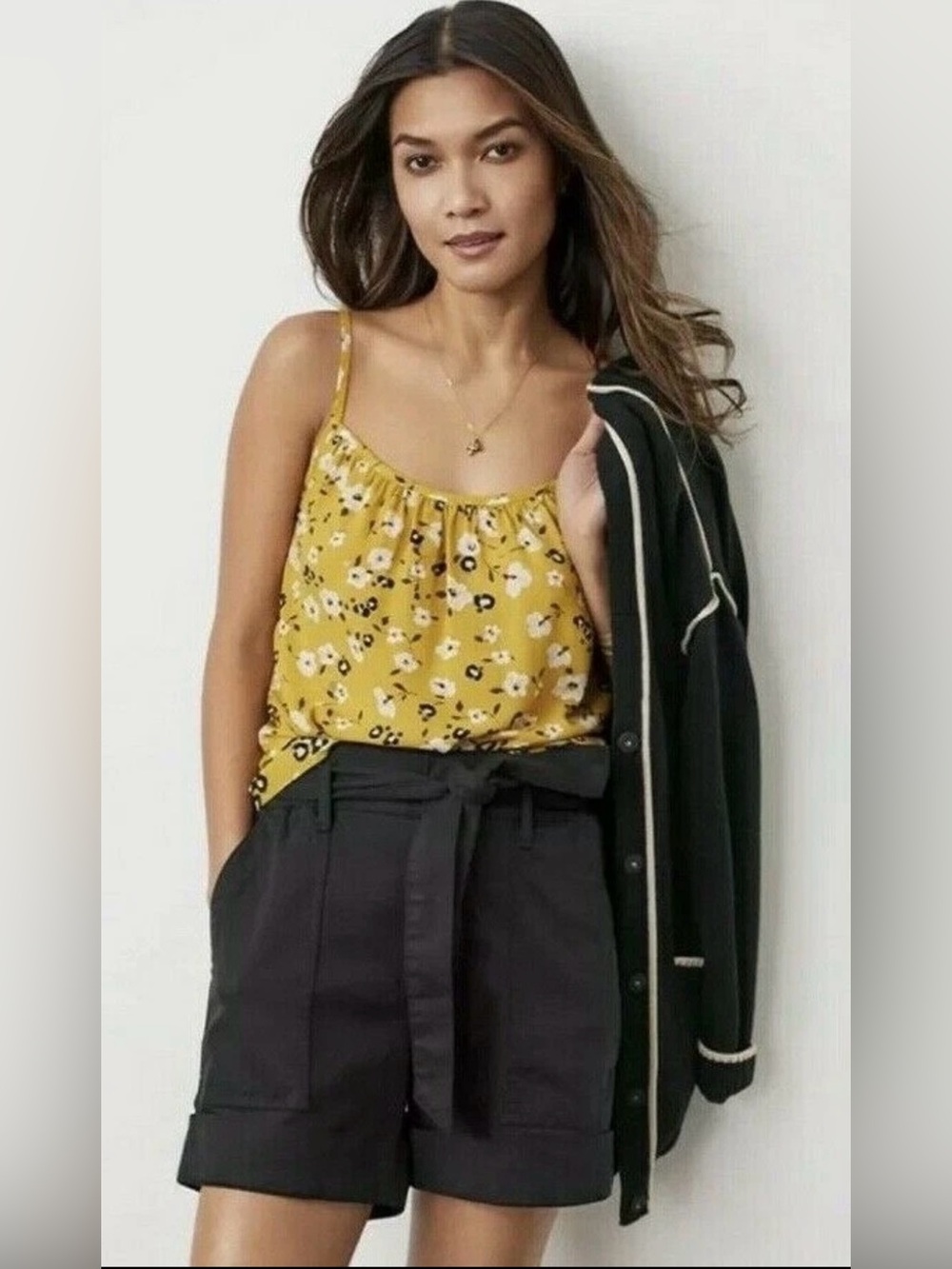 CAbi Discovery Black Shorts